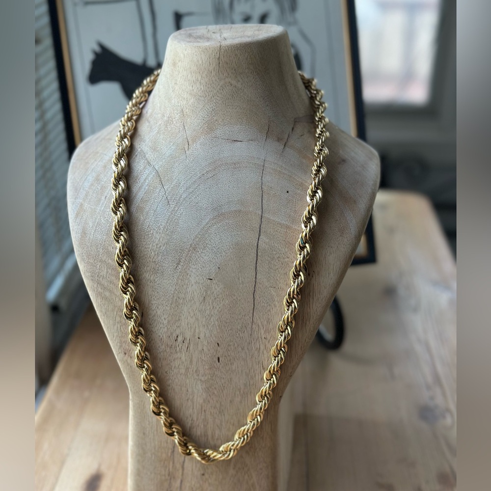 Gold Rope Chunky Chain Necklace with Classic Rope Design